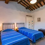 Podere Villa-apt- Mezzo By Interhome 아파트